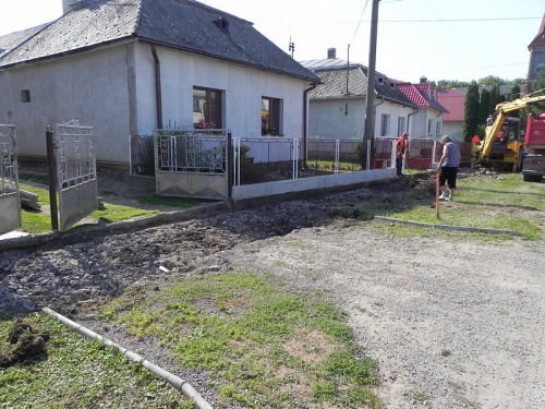 Revitalizácia centrálnej zóny obce Žbince