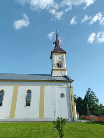 Kostol sv.Anny v Žbinciach