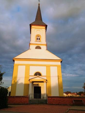 Kostol sv.Anny v Žbinciach